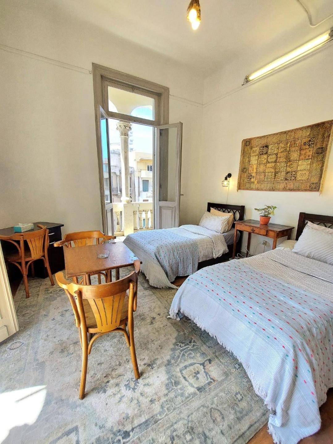Arab Hostel, Welcoming All Solo And Groups Travellers But, Unmarried Couples Not Allowed Александрия Екстериор снимка